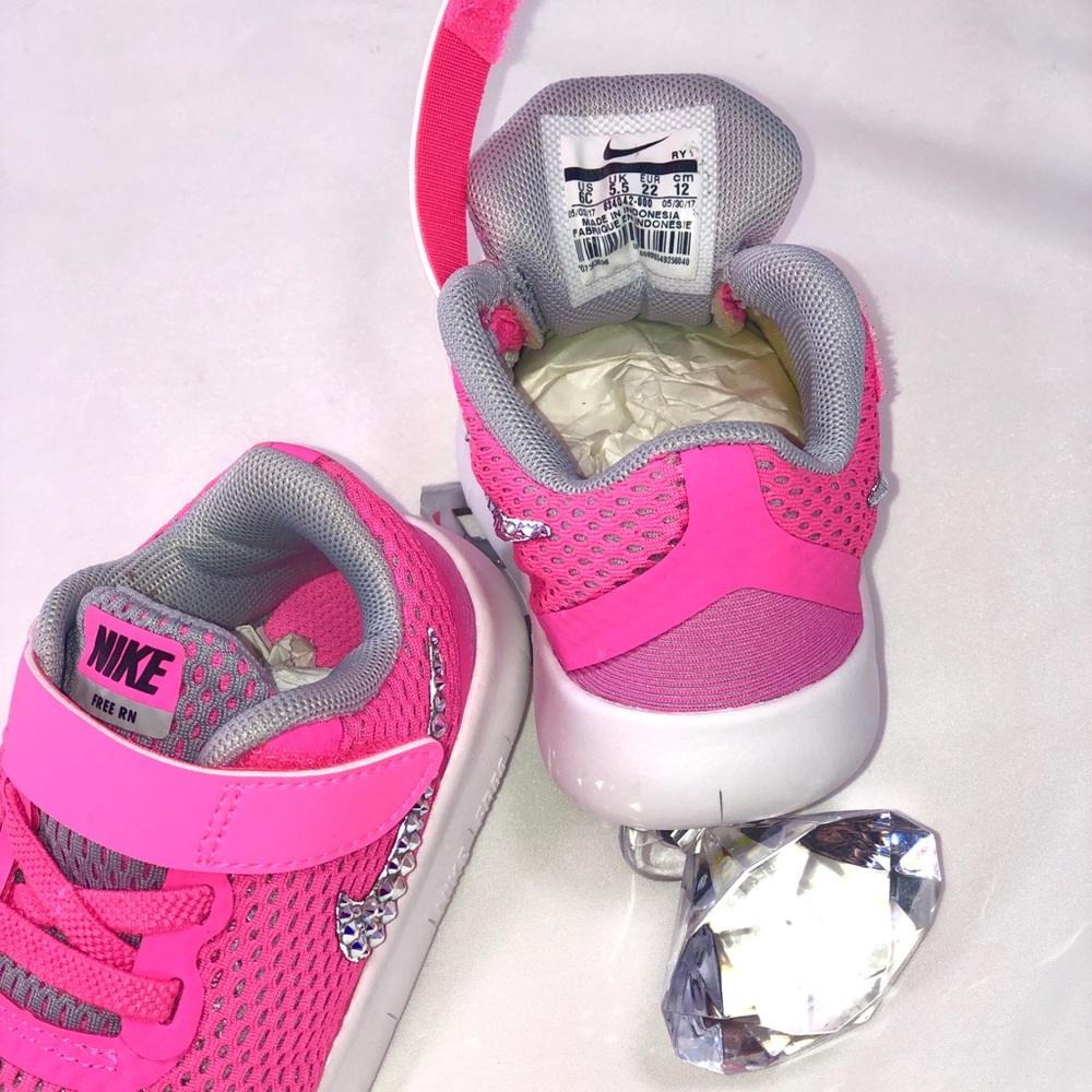 SOLD 💎 Bling Nike Free Run toddler girls size 6c - Picture 4 of 8